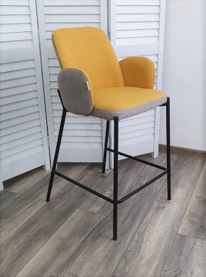 Полубарный стул NYX (H=65cm) VF106 желтый / VF120 серый М-City в Магнитогорске - magnitogorsk.ok-mebel.com | фото 1