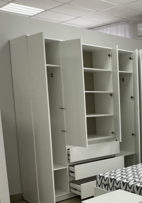Шкаф 4-ств. с 3 ящиками "Бьянко" в Магнитогорске - magnitogorsk.ok-mebel.com | фото 2