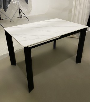 Стол CORNER 120 MATT WHITE MARBLE SOLID CERAMIC / BLACK, ®DISAUR в Магнитогорске - magnitogorsk.ok-mebel.com | фото 2