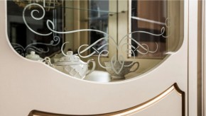 Витрина одностворчатая Мона Лиза (крем) в Магнитогорске - magnitogorsk.ok-mebel.com | фото 6